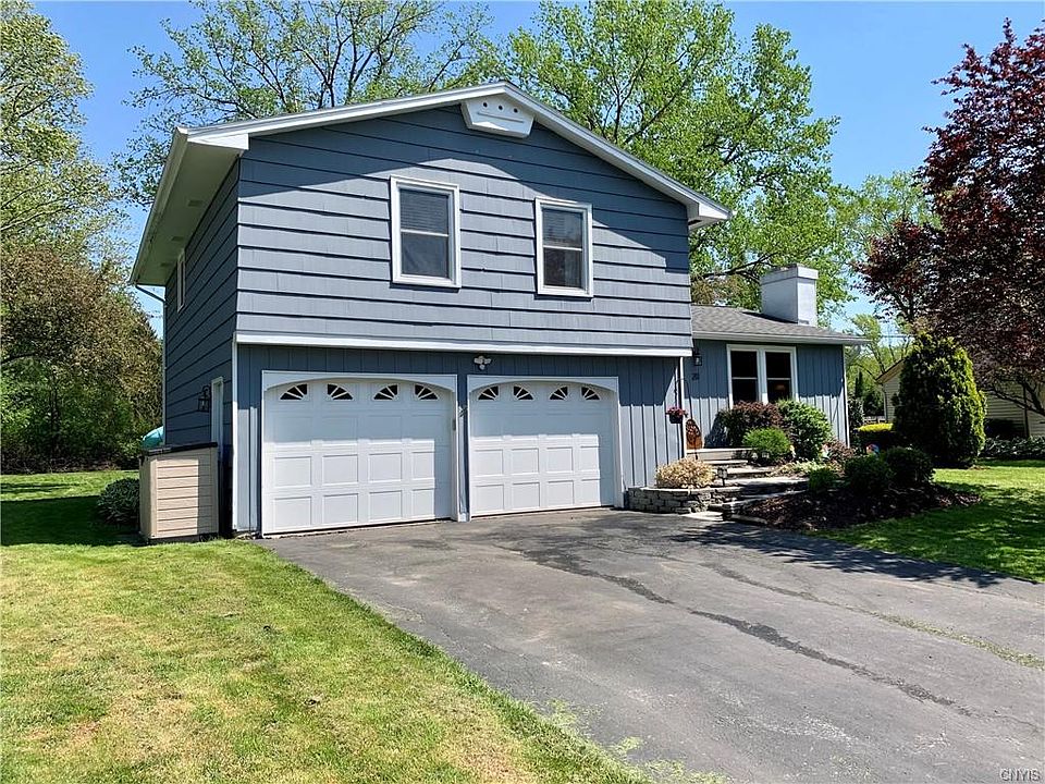 1st image of 20 Indian Orchard Ln