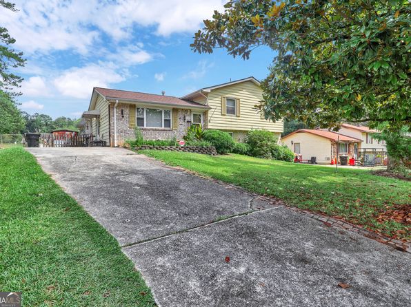 214 W Windemere Way, Jonesboro, GA 30238