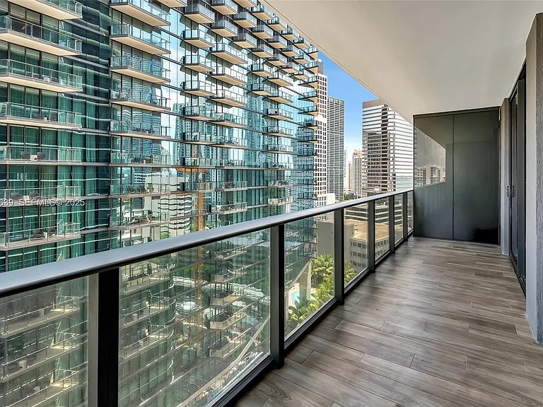 801 S Miami Ave #4100 — Photo 2