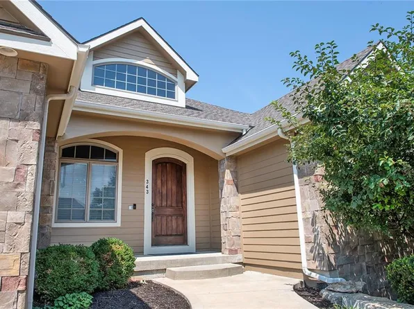 343 N Eaton Dr, Lawrence, KS 66049