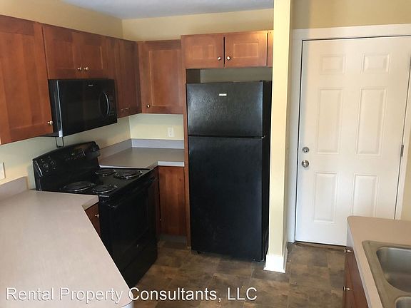 3rd image of 2982 Chicago Dr SW #2982