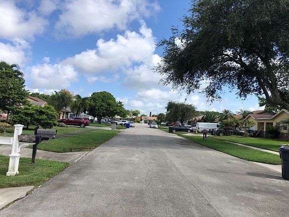 5th image of 2003 SW 86th Ave