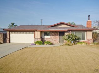 1409 6th Ave, Delano, CA 93215