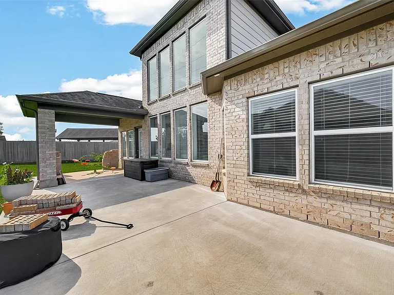1006 Grey Dusk Ct — Photo 47