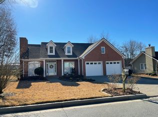 20 Saddlebrook Dr, Cartersville, GA 30120