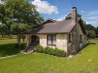 12 Herff Rd, Boerne, TX 78006