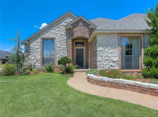 9333 SW 24th St, Oklahoma City, OK 73128