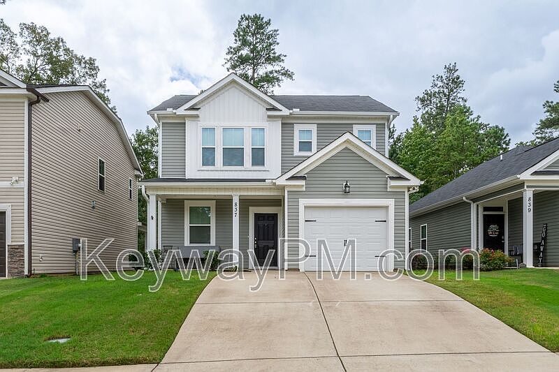 1st image of 837 Elsie Dr