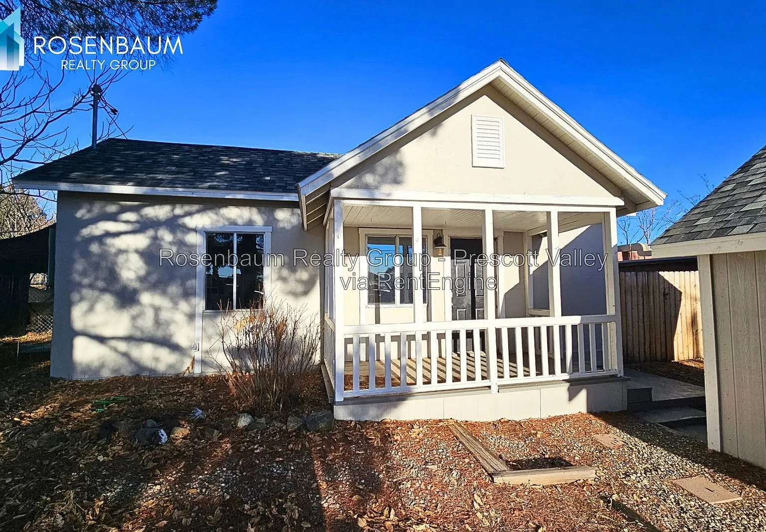 2 bed, 1.5 bath, 1124 sqft, $1,499 — Photo 2