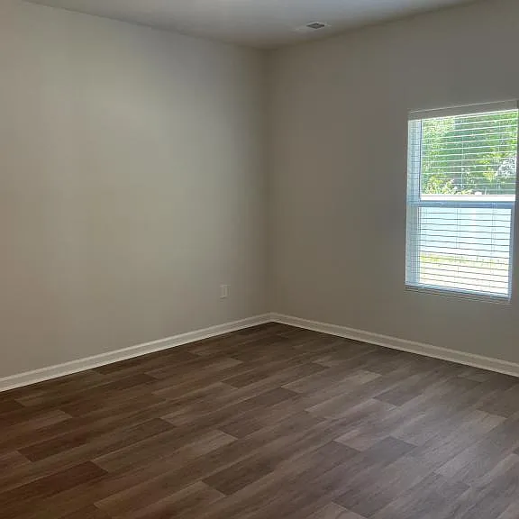508 Cambria Dr — Photo 9