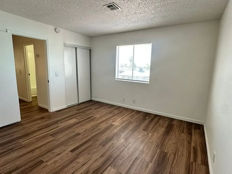 3411 Center Dr — Photo 10