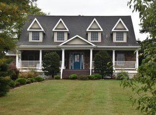 117 Burlington Path Rd, Cream Ridge, NJ 08514