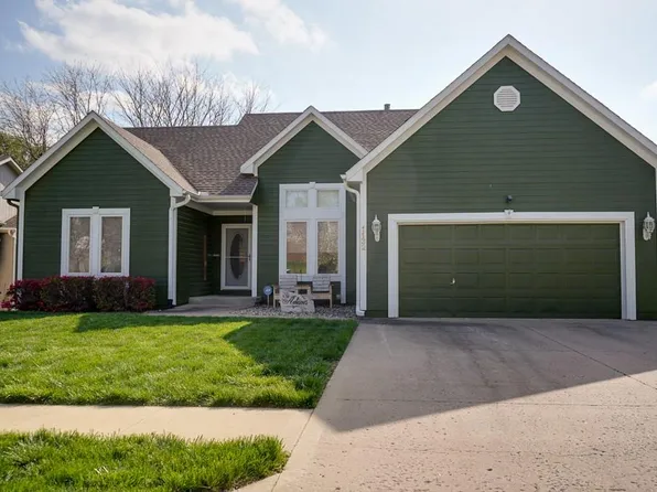 1132 N Jones Rd, Independence, MO 64056