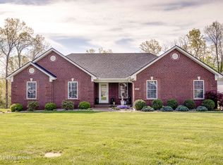 209 Justin Ct, Shepherdsville, KY 40165