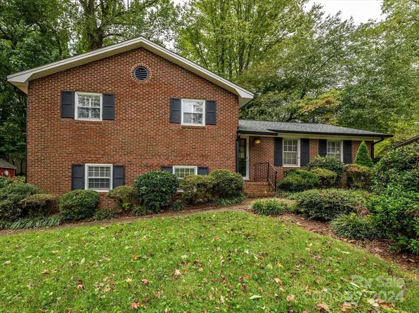 325 Rosemary Ln, Gastonia, NC 28054