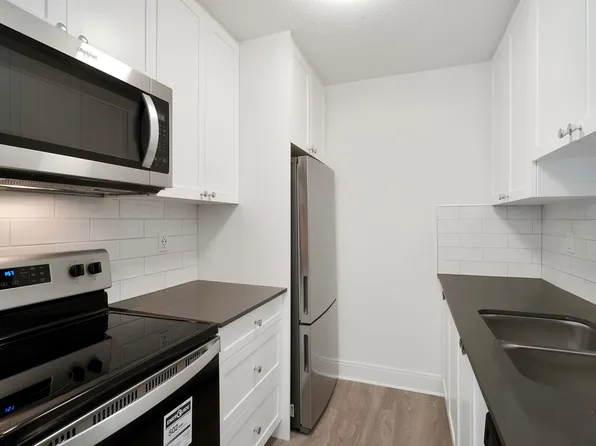 Market Green Apartments