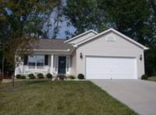 3375 Whispering Trees Dr, Amelia, OH