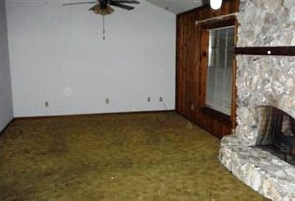 5th image of 410 NE 41st Ave
