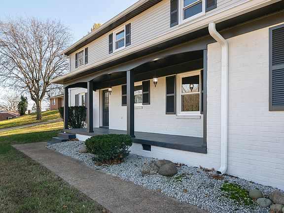3rd image of 709 Pleasantwood Dr