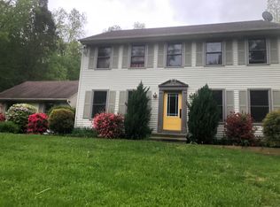 316 Lakeside Rd, Southbury, CT 06488