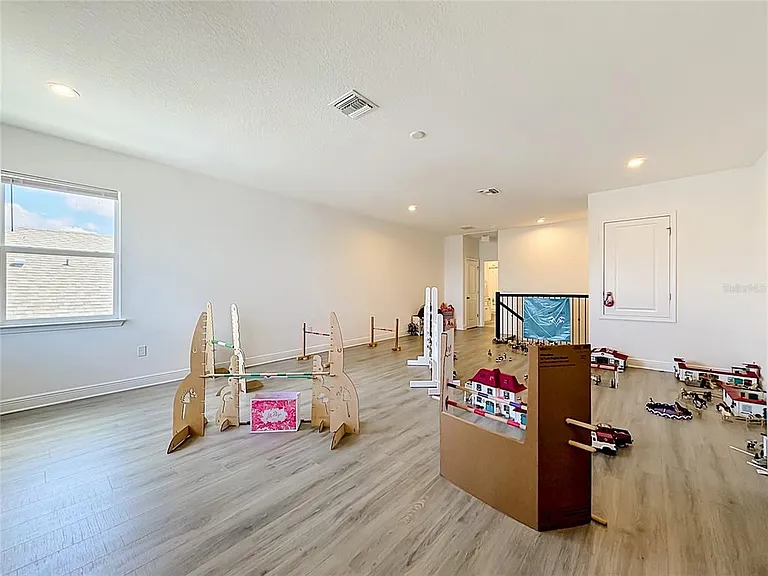 4485 Davos Dr — Photo 47