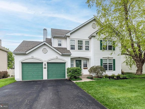 2nd image of 904 Filly Cir