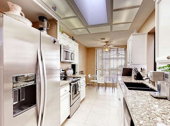 Kitchen & Nook
