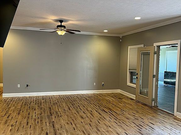 4th image of 120 Bonita Dr