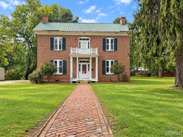 324 W Columbia St, Farmington, MO 63640