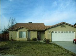 437 Via De Moreno, Delano, CA 93215