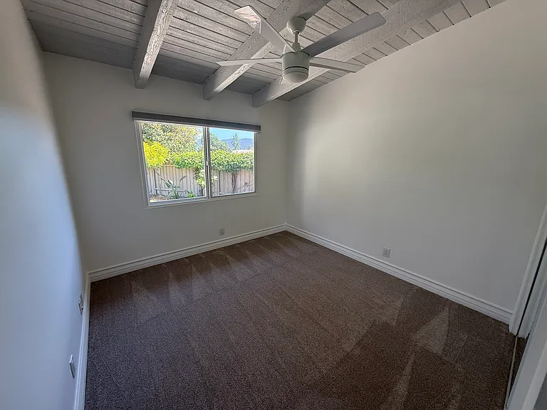 914 Dunbar Ln — Photo 15