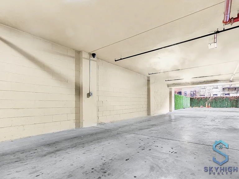 286 Linden Blvd #2D — Photo 9