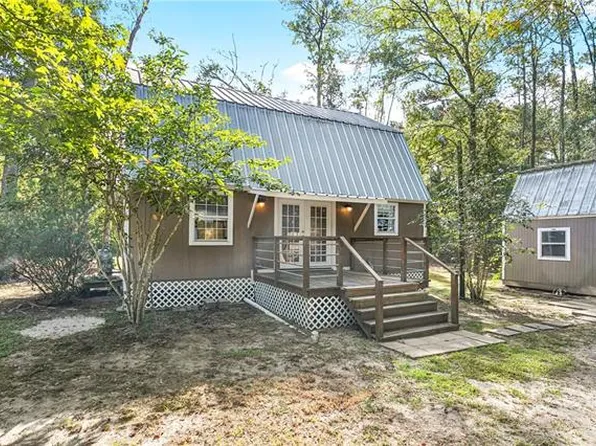 73211 Plantation St #A, Covington, LA 70435