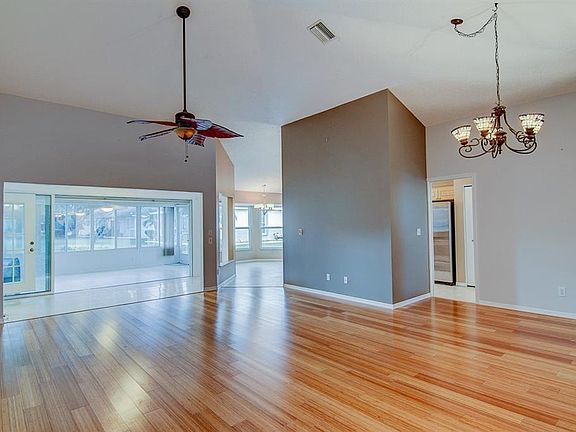 4th image of 2213 W Del Webb Blvd