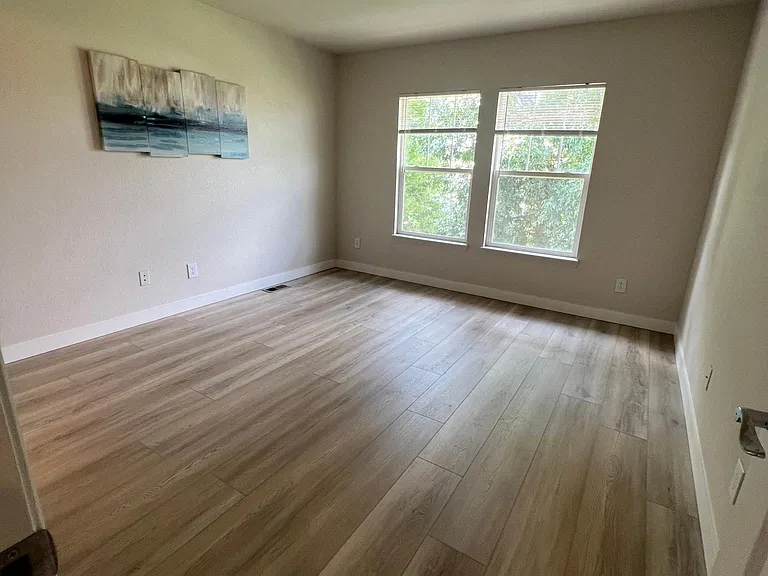 3000 112th Ave #109 — Photo 29