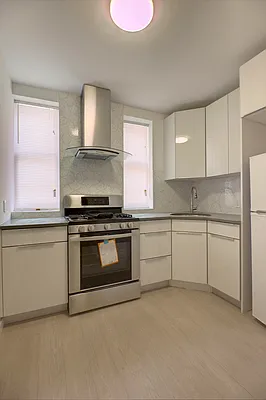 Rented by E House Realty & Management Inc. | media 8