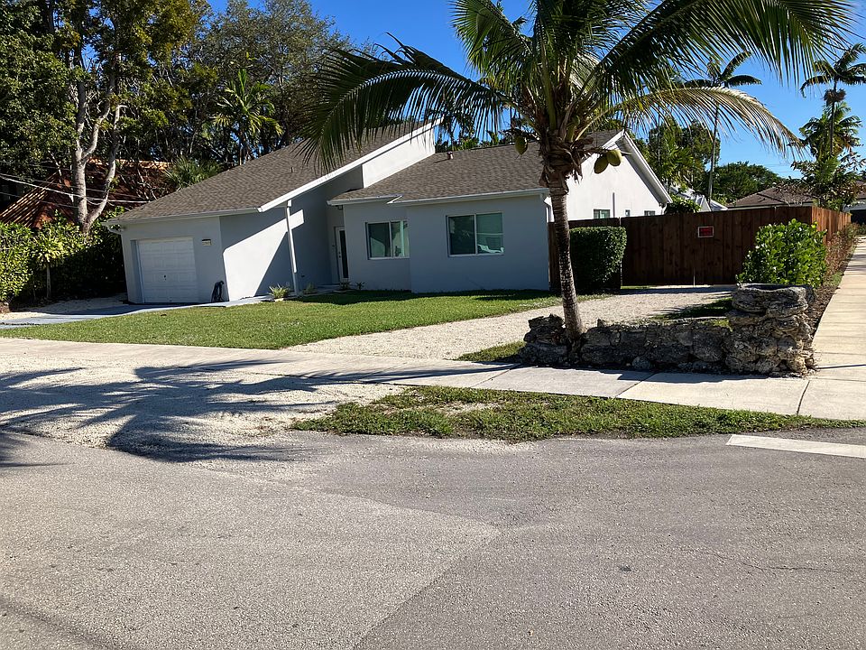 1st image of 15835 SW 90th Ave