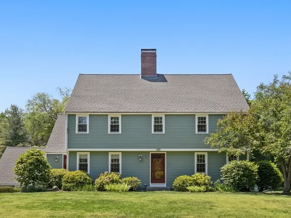 139 Dakin Rd, Sudbury, MA 01776