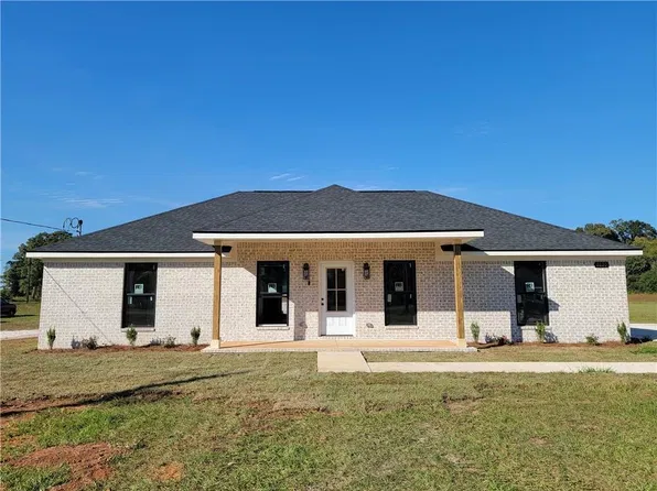 8830 State St, Citronelle, AL 36522