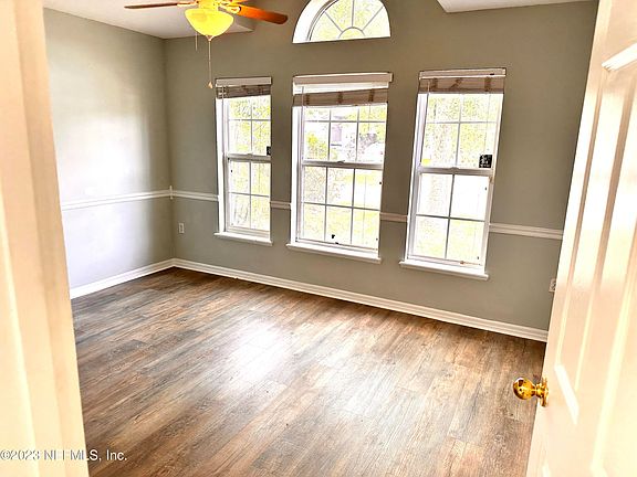 4th image of 12677 Ash Harbor Dr