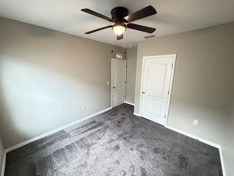 2915 Gibraltar Blvd — Photo 16