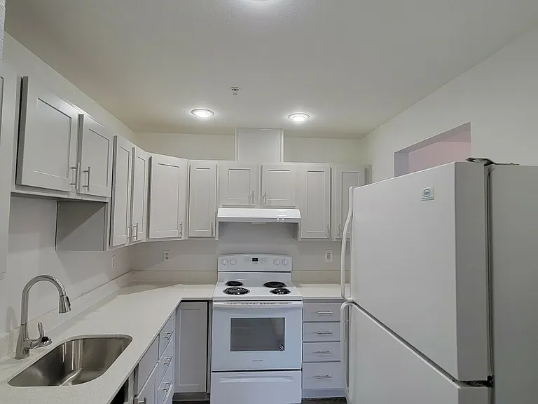 Mission View Flats — Photo 2