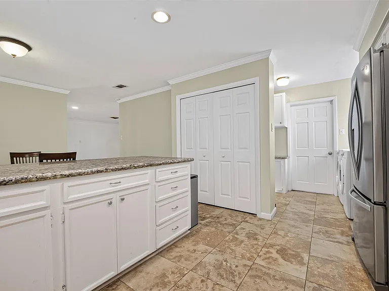 5310 Indigo St — Photo 23