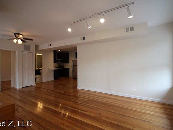 5th image of 4933 N Kedzie Ave APT 1W