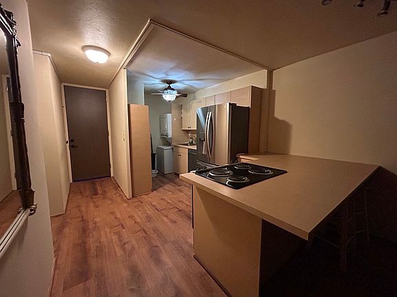Spacious kitchen and built in dining area