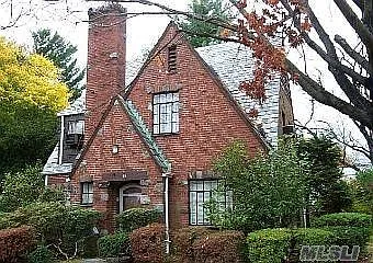 45 Eldridge Ave