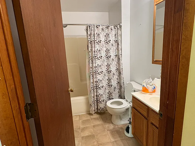 562 Chestnut St #B — Photo 7
