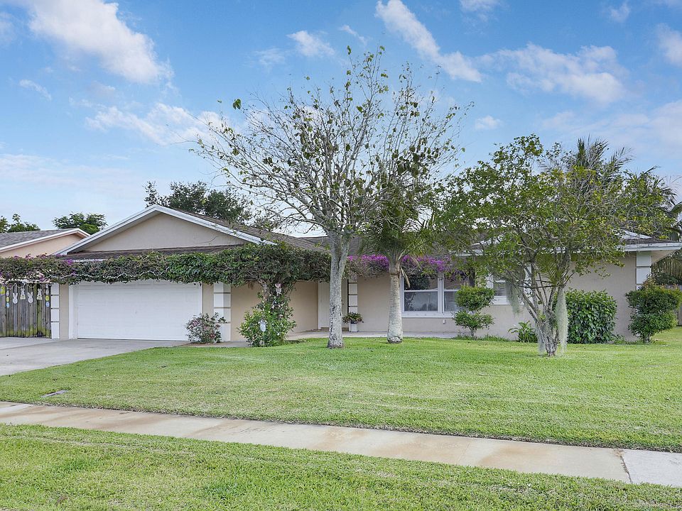 1st image of 5350 N Sandhurst Circle N