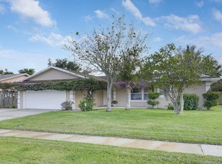 5350 Sandhurst Cir N, Lake Worth, FL 33463