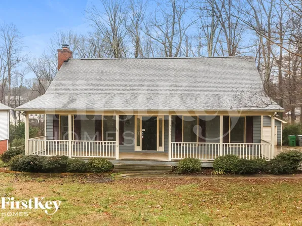 7117 Frances Irene Dr, Charlotte, NC 28215